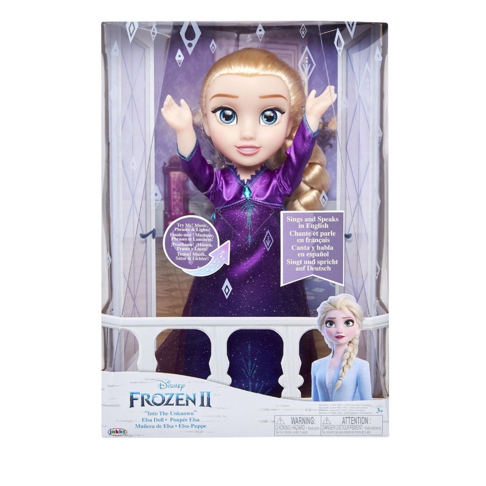 Frozen 2 into the unknown Elsa doll. BNIB